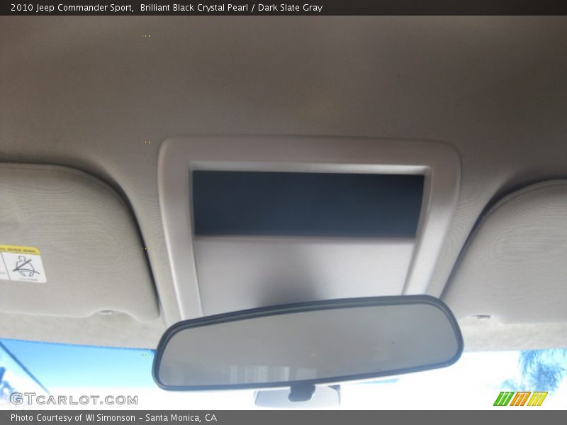 Brilliant Black Crystal Pearl / Dark Slate Gray 2010 Jeep Commander Sport