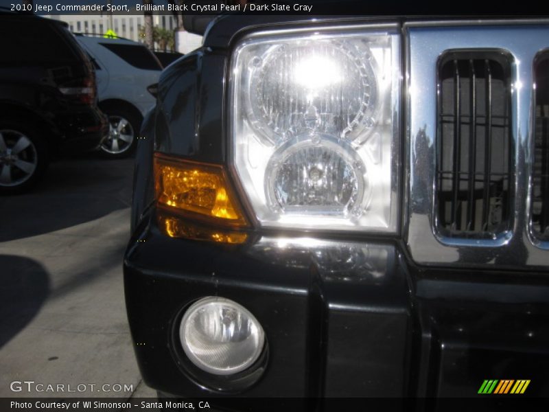 Brilliant Black Crystal Pearl / Dark Slate Gray 2010 Jeep Commander Sport