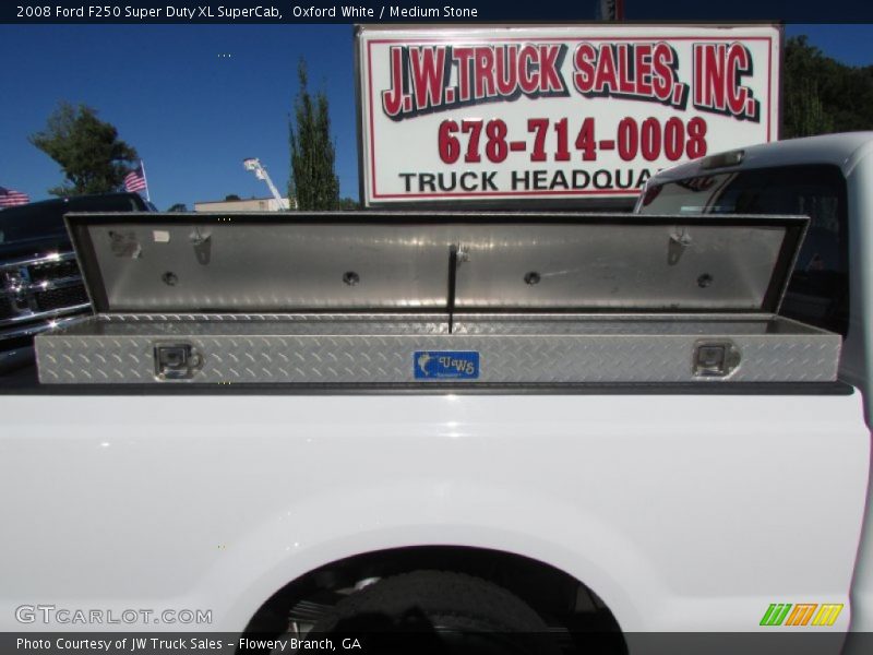 Oxford White / Medium Stone 2008 Ford F250 Super Duty XL SuperCab