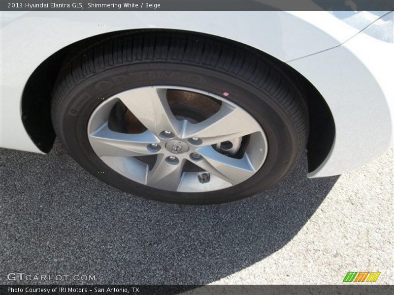 Shimmering White / Beige 2013 Hyundai Elantra GLS