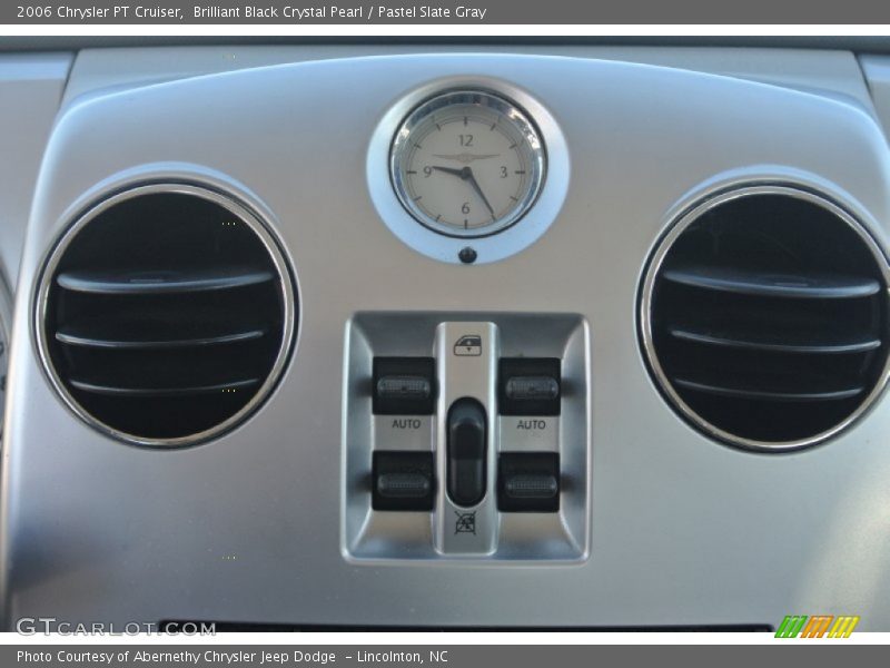 Brilliant Black Crystal Pearl / Pastel Slate Gray 2006 Chrysler PT Cruiser