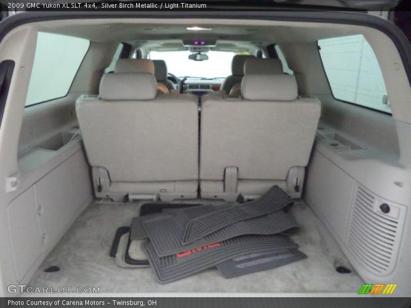 Silver Birch Metallic / Light Titanium 2009 GMC Yukon XL SLT 4x4