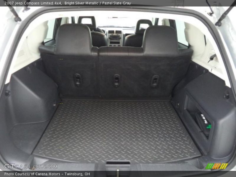 Bright Silver Metallic / Pastel Slate Gray 2007 Jeep Compass Limited 4x4