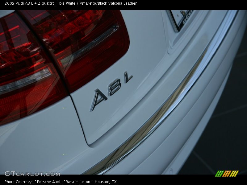 Ibis White / Amaretto/Black Valcona Leather 2009 Audi A8 L 4.2 quattro