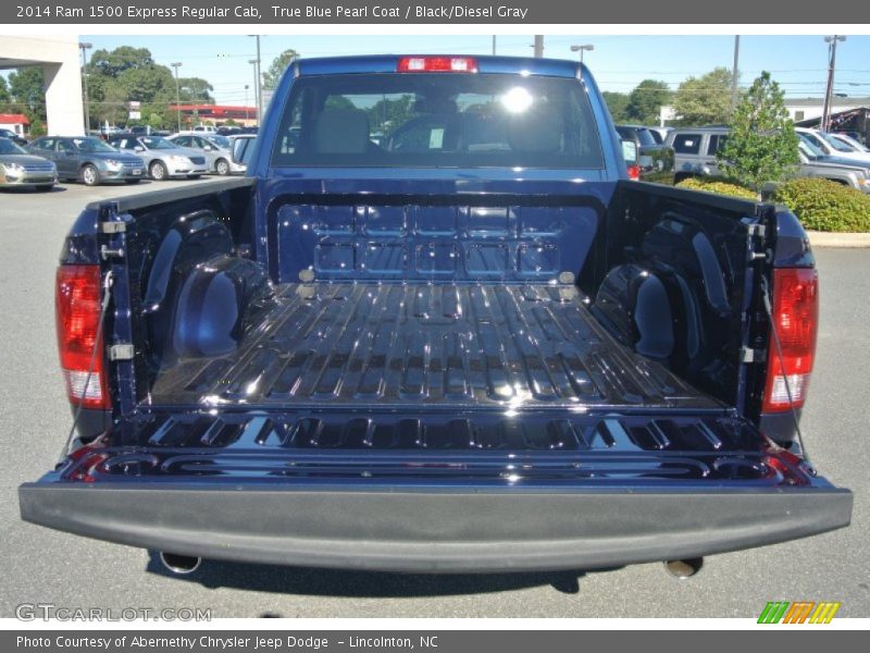 True Blue Pearl Coat / Black/Diesel Gray 2014 Ram 1500 Express Regular Cab