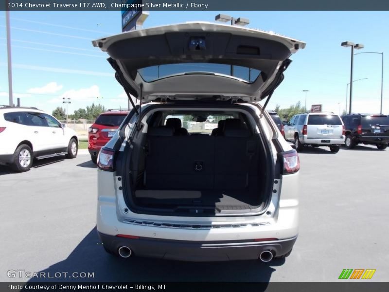 Champagne Silver Metallic / Ebony 2014 Chevrolet Traverse LTZ AWD