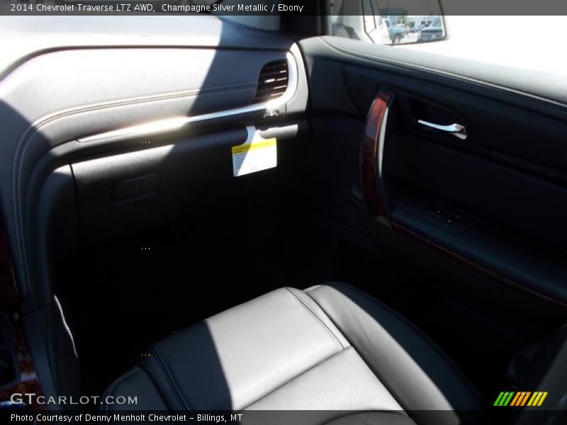 Champagne Silver Metallic / Ebony 2014 Chevrolet Traverse LTZ AWD