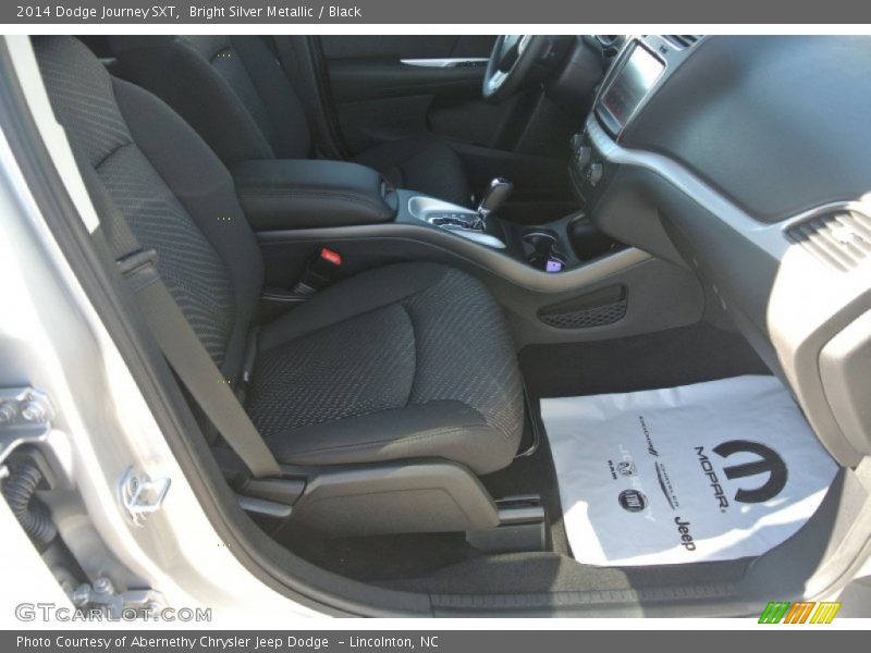 Bright Silver Metallic / Black 2014 Dodge Journey SXT