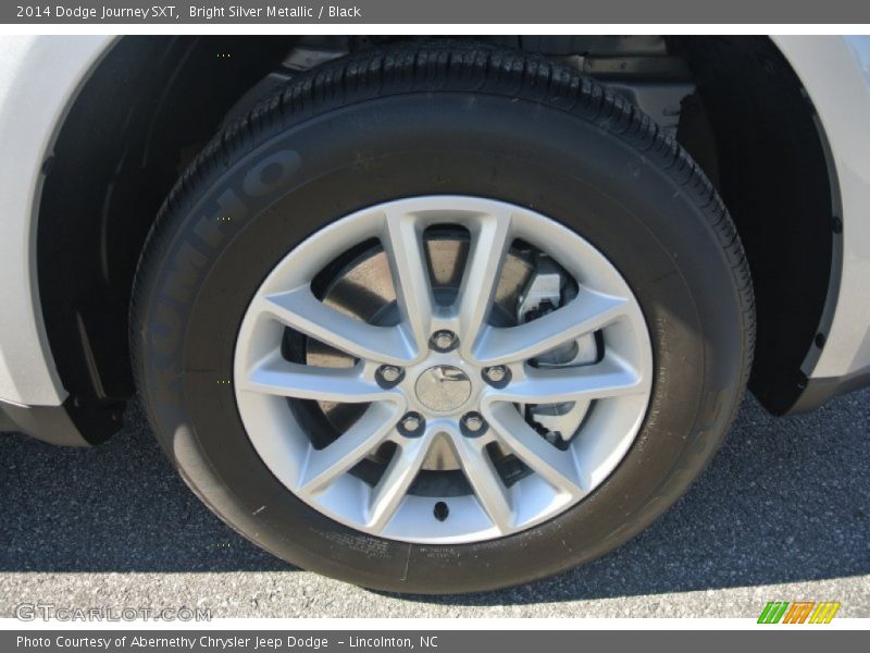 Bright Silver Metallic / Black 2014 Dodge Journey SXT