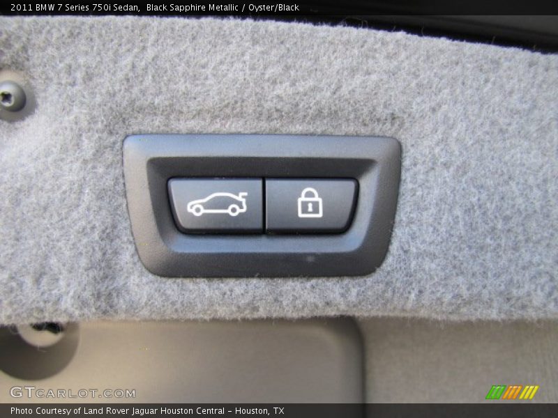 Black Sapphire Metallic / Oyster/Black 2011 BMW 7 Series 750i Sedan