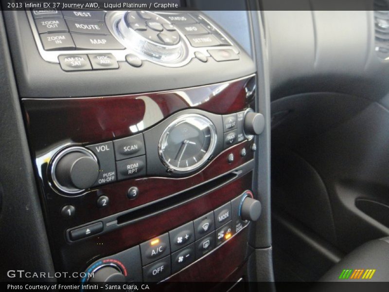 Controls of 2013 EX 37 Journey AWD