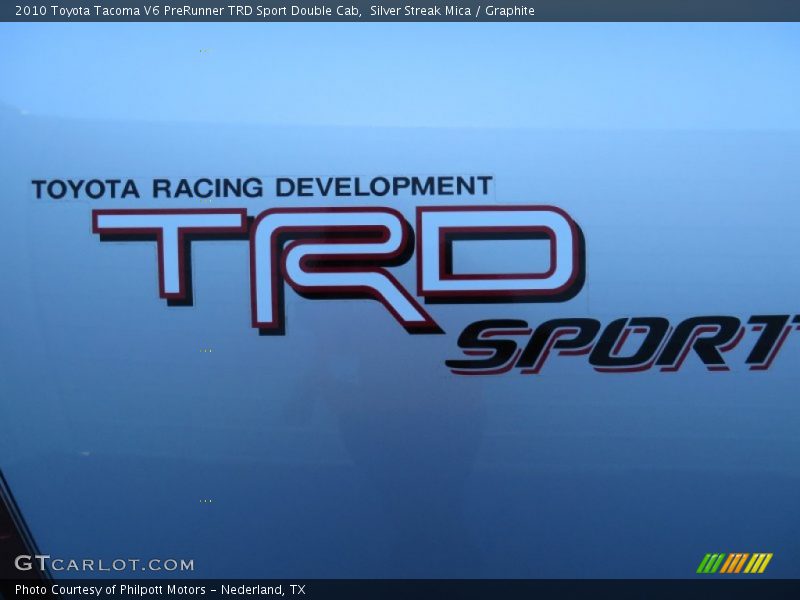 Silver Streak Mica / Graphite 2010 Toyota Tacoma V6 PreRunner TRD Sport Double Cab