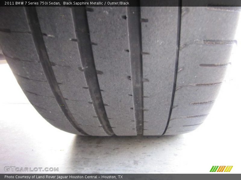 Black Sapphire Metallic / Oyster/Black 2011 BMW 7 Series 750i Sedan