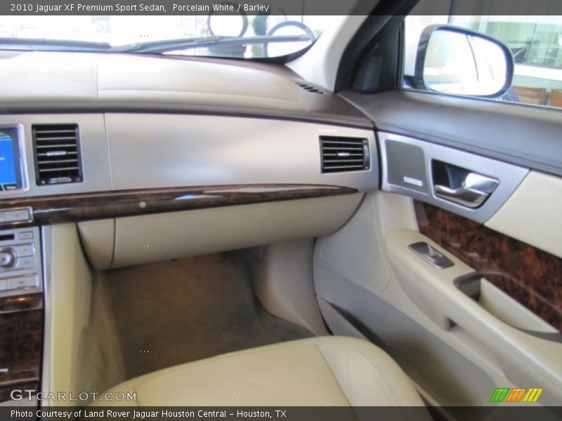Porcelain White / Barley 2010 Jaguar XF Premium Sport Sedan