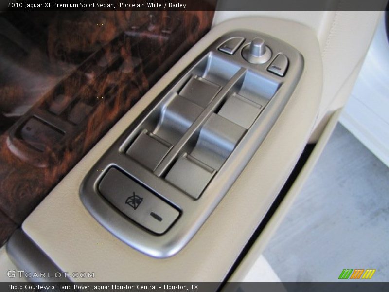 Porcelain White / Barley 2010 Jaguar XF Premium Sport Sedan