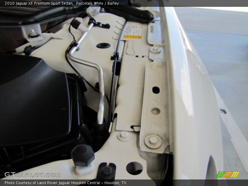 Porcelain White / Barley 2010 Jaguar XF Premium Sport Sedan