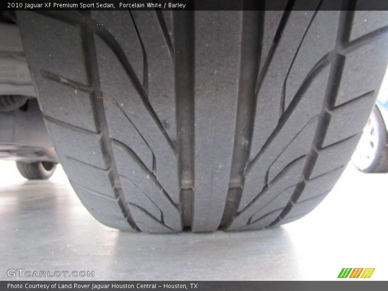 Porcelain White / Barley 2010 Jaguar XF Premium Sport Sedan