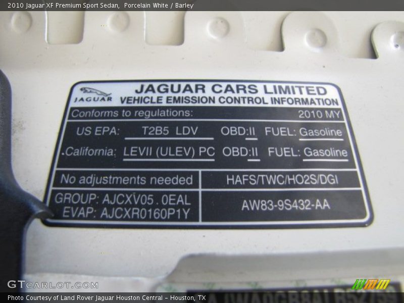 Porcelain White / Barley 2010 Jaguar XF Premium Sport Sedan