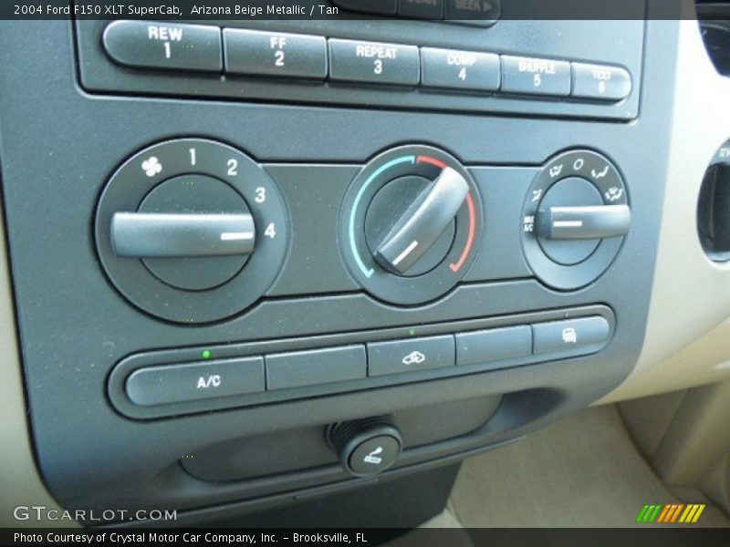 Arizona Beige Metallic / Tan 2004 Ford F150 XLT SuperCab