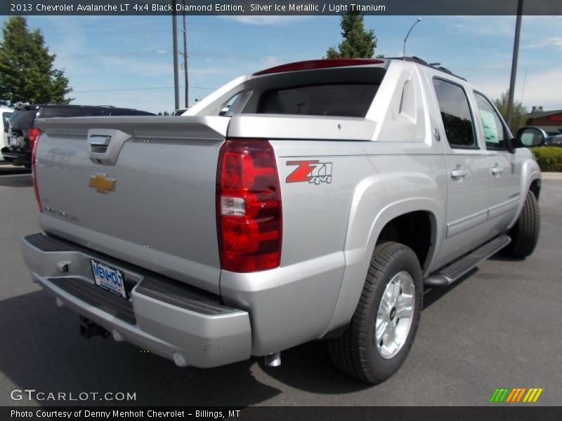 Silver Ice Metallic / Light Titanium 2013 Chevrolet Avalanche LT 4x4 Black Diamond Edition