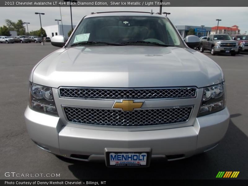 Silver Ice Metallic / Light Titanium 2013 Chevrolet Avalanche LT 4x4 Black Diamond Edition