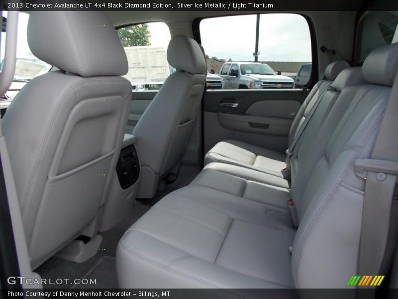 Silver Ice Metallic / Light Titanium 2013 Chevrolet Avalanche LT 4x4 Black Diamond Edition