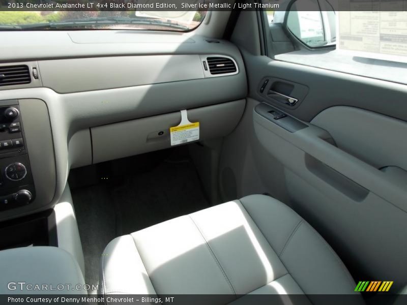 Silver Ice Metallic / Light Titanium 2013 Chevrolet Avalanche LT 4x4 Black Diamond Edition