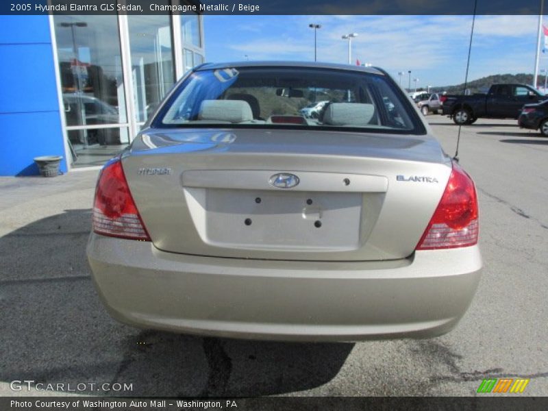 Champagne Metallic / Beige 2005 Hyundai Elantra GLS Sedan