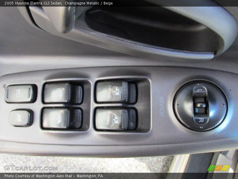 Champagne Metallic / Beige 2005 Hyundai Elantra GLS Sedan