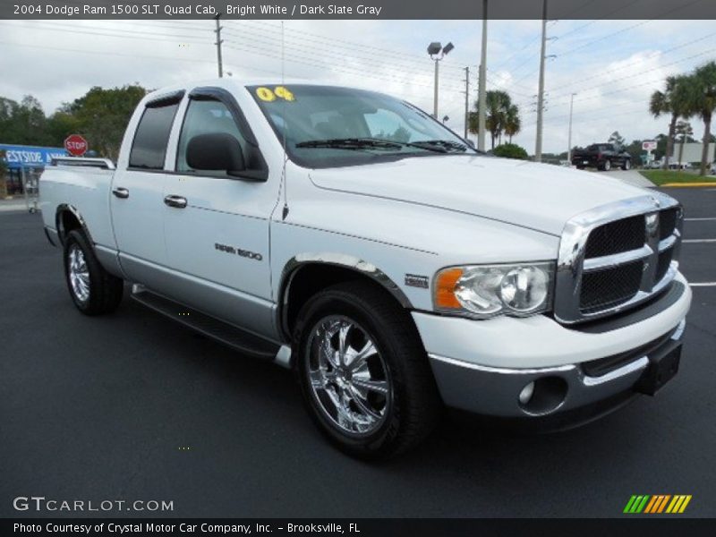 Front 3/4 View of 2004 Ram 1500 SLT Quad Cab