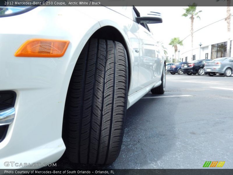 Arctic White / Black 2012 Mercedes-Benz C 250 Coupe