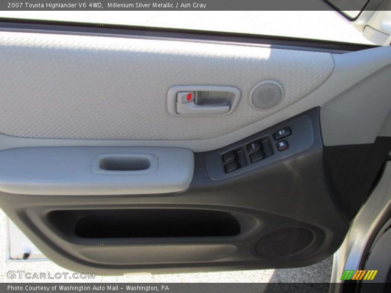 Millenium Silver Metallic / Ash Gray 2007 Toyota Highlander V6 4WD