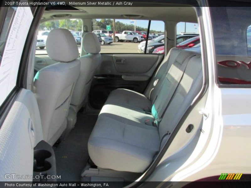 Millenium Silver Metallic / Ash Gray 2007 Toyota Highlander V6 4WD