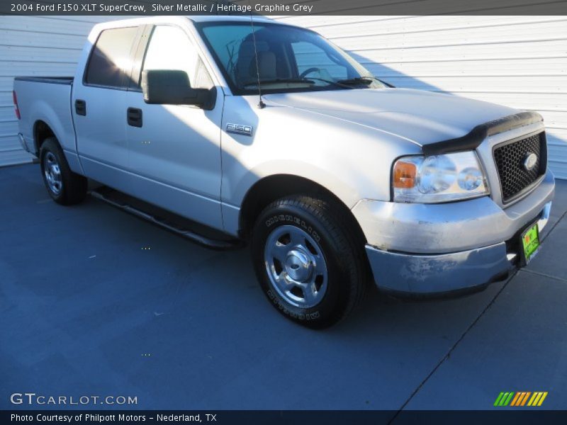 Silver Metallic / Heritage Graphite Grey 2004 Ford F150 XLT SuperCrew