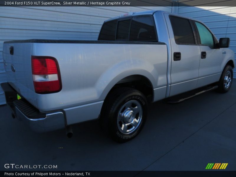 Silver Metallic / Heritage Graphite Grey 2004 Ford F150 XLT SuperCrew