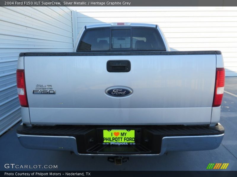 Silver Metallic / Heritage Graphite Grey 2004 Ford F150 XLT SuperCrew