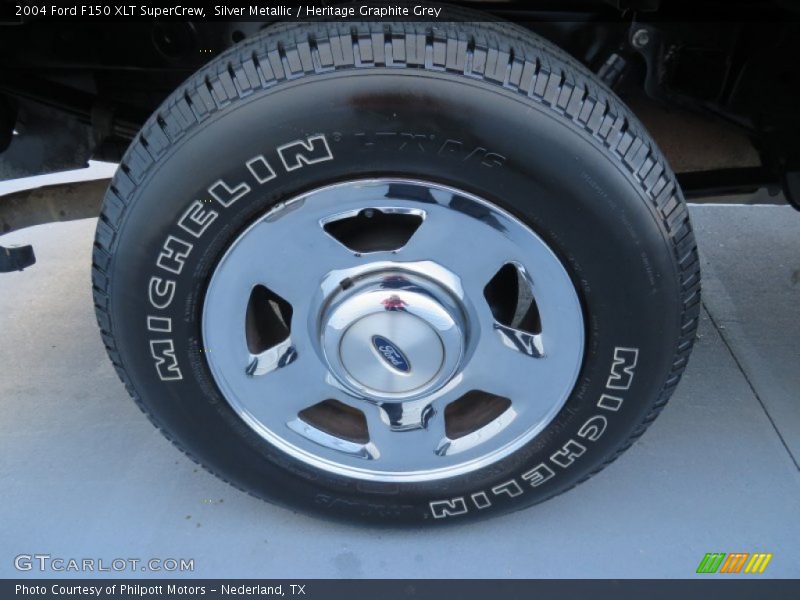 Silver Metallic / Heritage Graphite Grey 2004 Ford F150 XLT SuperCrew