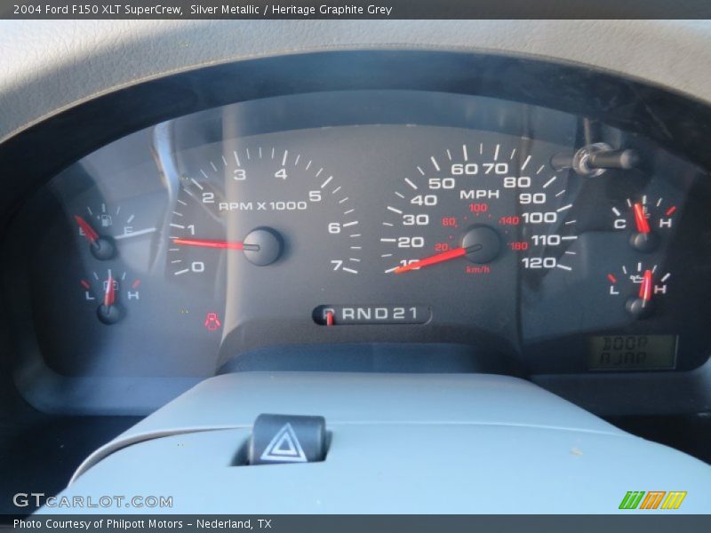 Silver Metallic / Heritage Graphite Grey 2004 Ford F150 XLT SuperCrew