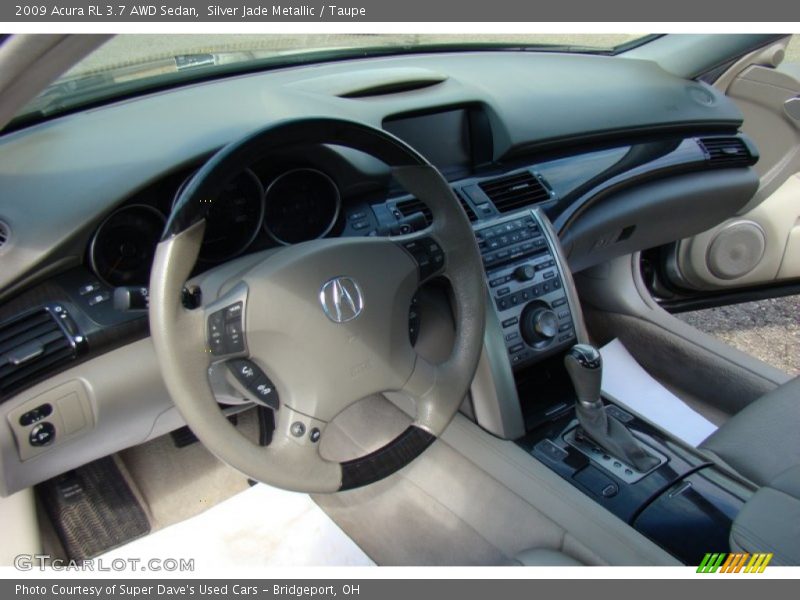Dashboard of 2009 RL 3.7 AWD Sedan