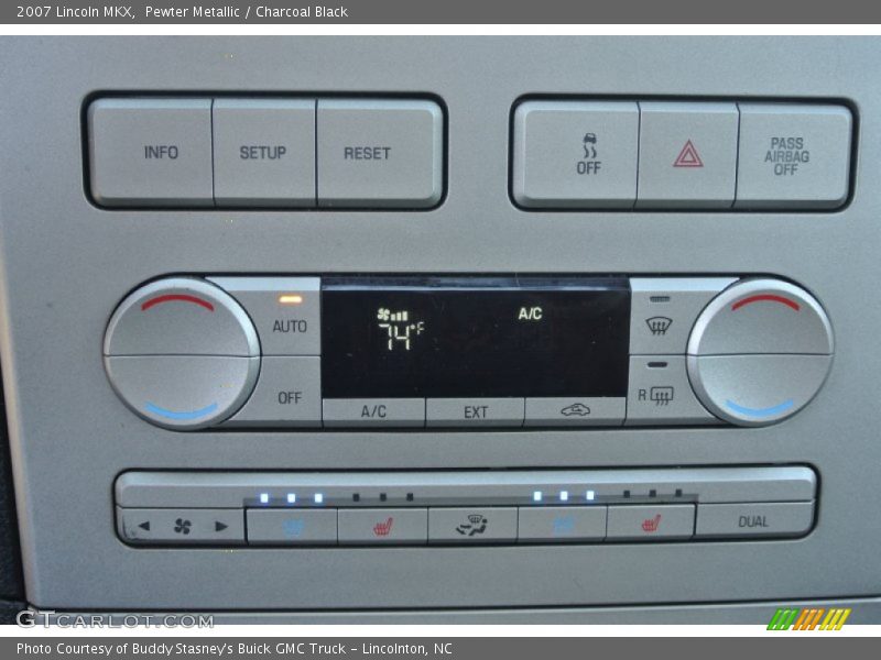 Controls of 2007 MKX 