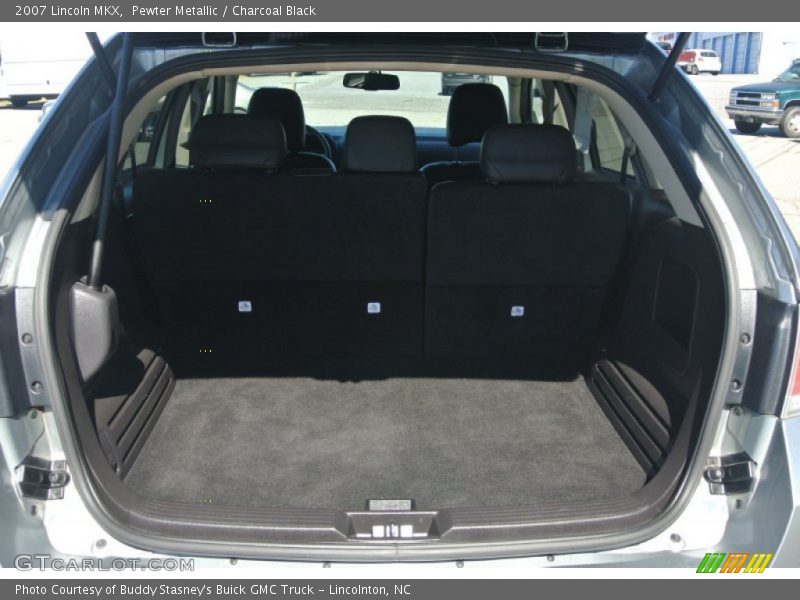 2007 MKX  Trunk