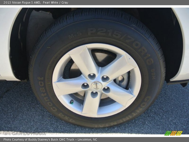 Pearl White / Gray 2013 Nissan Rogue S AWD
