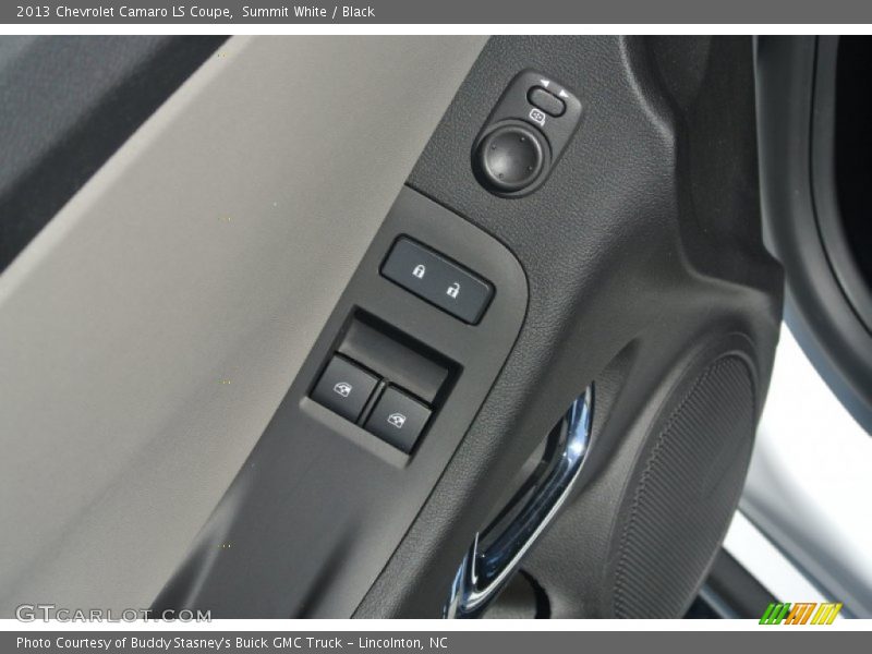Summit White / Black 2013 Chevrolet Camaro LS Coupe