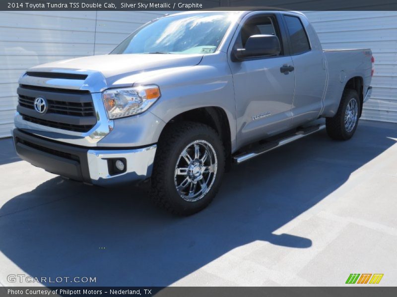 Silver Sky Metallic / Graphite 2014 Toyota Tundra TSS Double Cab