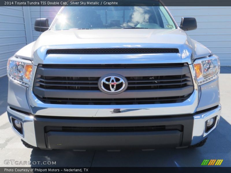 Silver Sky Metallic / Graphite 2014 Toyota Tundra TSS Double Cab