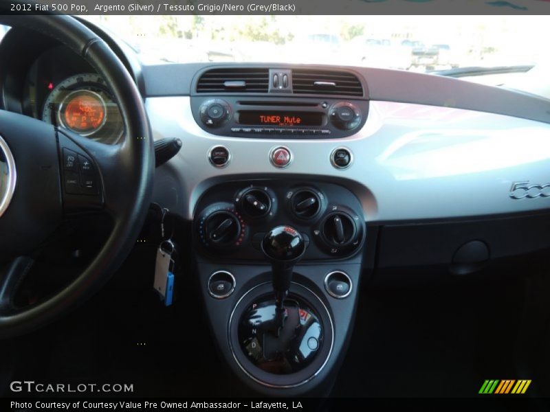 Argento (Silver) / Tessuto Grigio/Nero (Grey/Black) 2012 Fiat 500 Pop