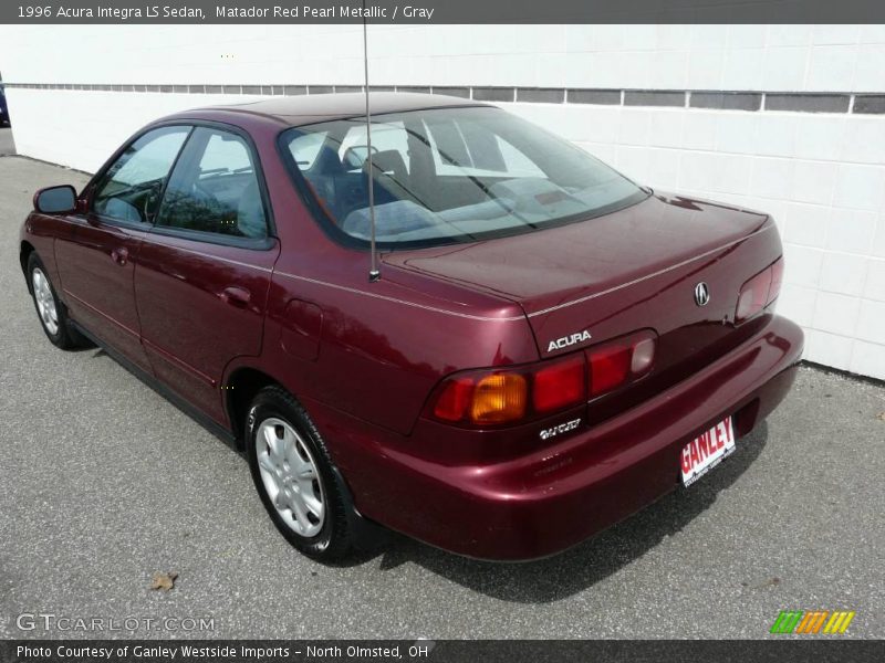 Matador Red Pearl Metallic / Gray 1996 Acura Integra LS Sedan