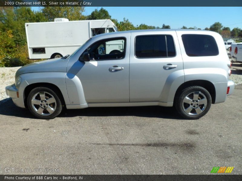 Silver Ice Metallic / Gray 2009 Chevrolet HHR LS