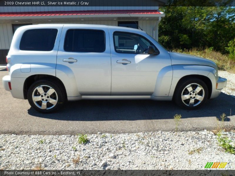 Silver Ice Metallic / Gray 2009 Chevrolet HHR LS