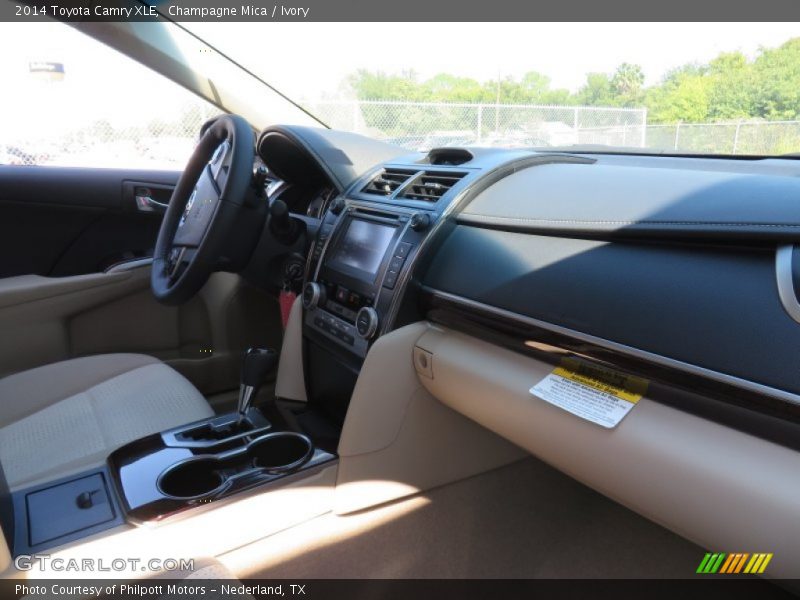Champagne Mica / Ivory 2014 Toyota Camry XLE